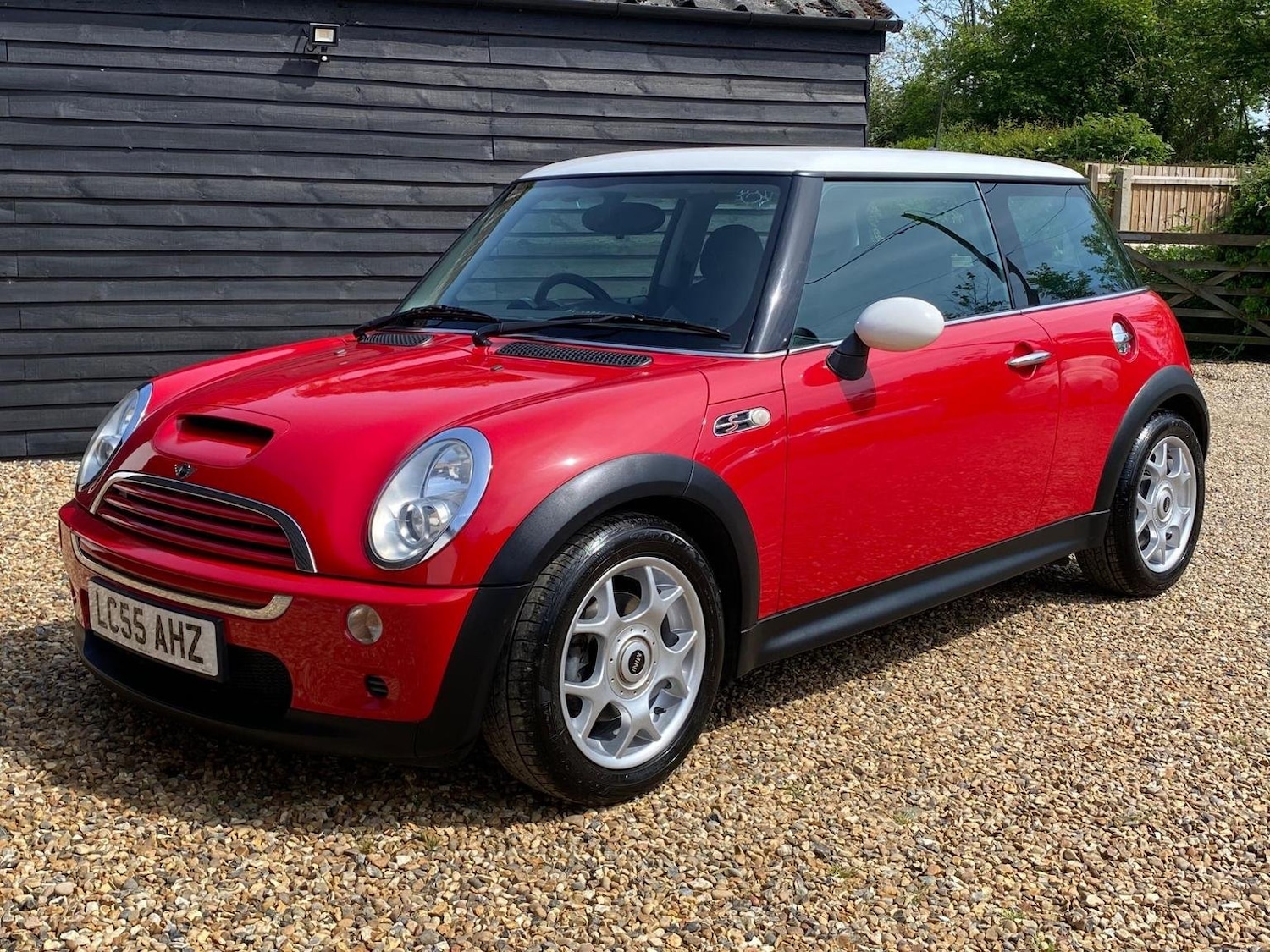 Used MINI Hatch 2005 for sale - 76744107: Photo 2