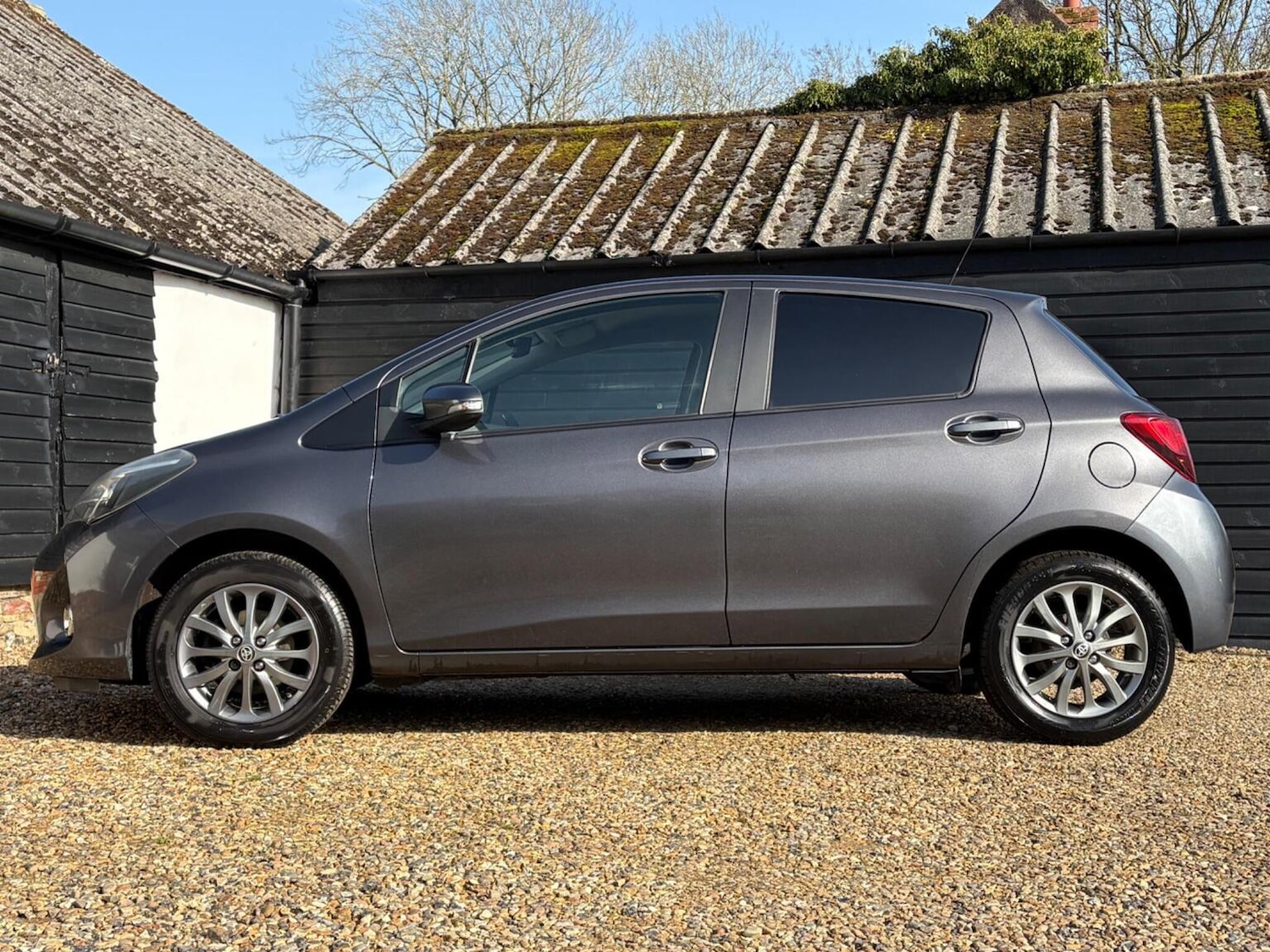 Used Toyota Yaris 2016 for sale - 77668526: Photo 5