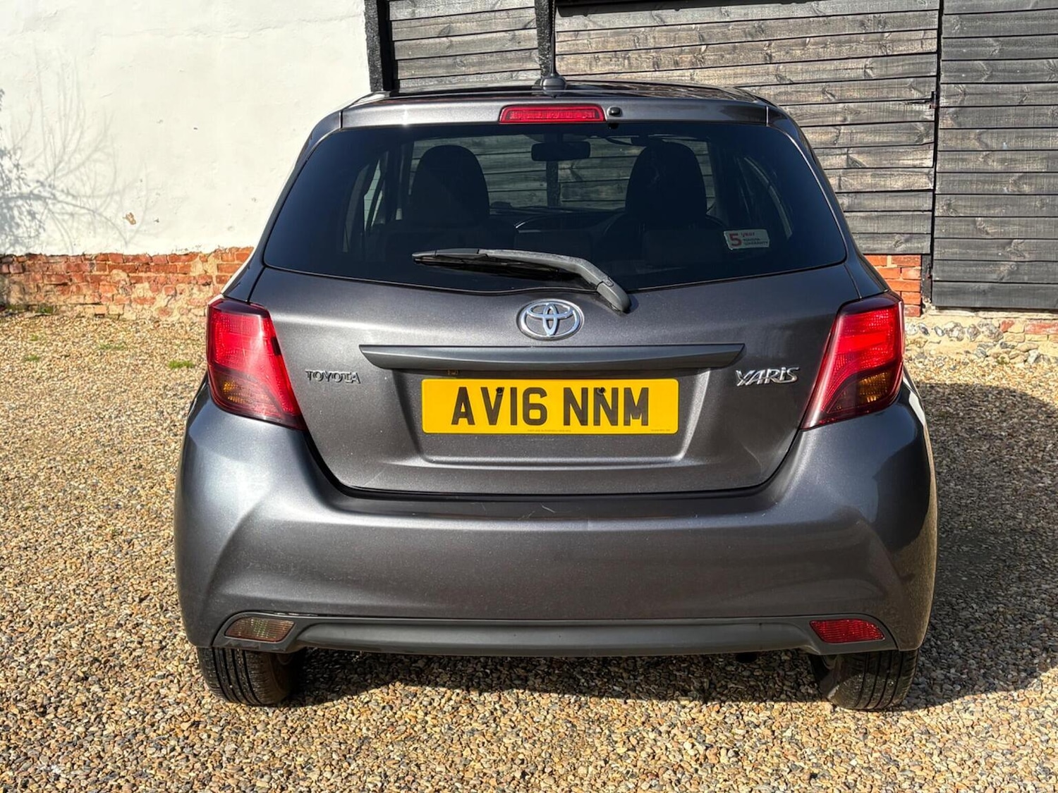 Used Toyota Yaris 2016 for sale - 77668526: Photo 8