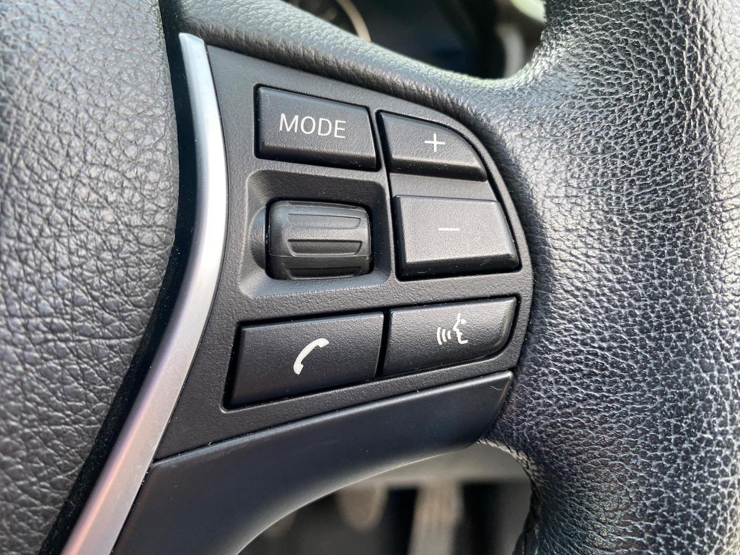 Used BMW 3 Series 2014 for sale - 76744106: Photo 23