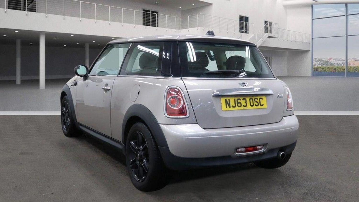 Used MINI Hatch 2013 for sale - 77548250: Photo 3