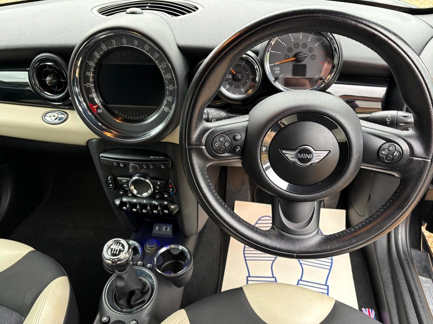 Used MINI Convertible 2015 for sale - 76744102: Photo 14