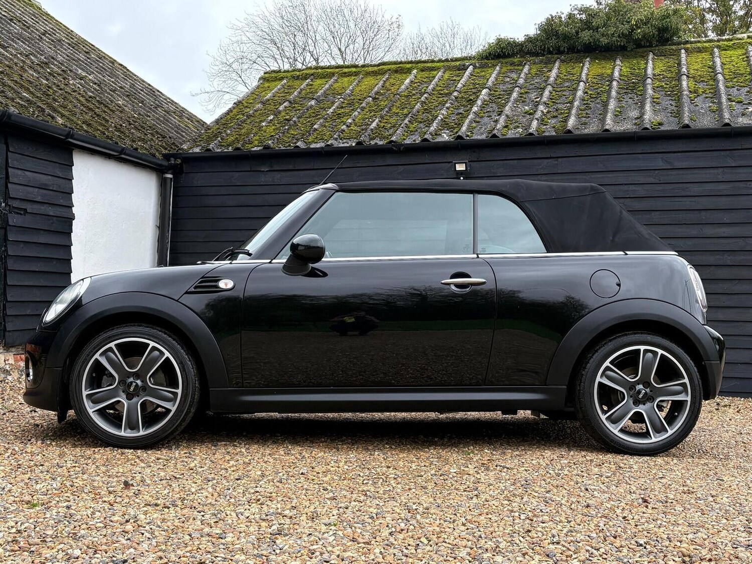 Used MINI Convertible 2015 for sale - 76744102: Photo 8