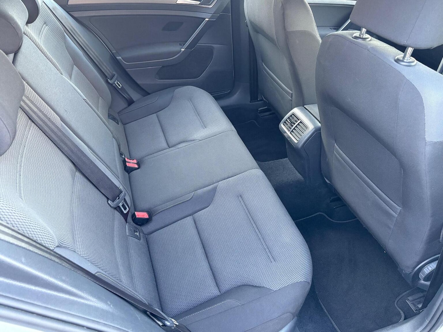 Used Volkswagen Golf 2013 for sale - 76945525: Photo 15