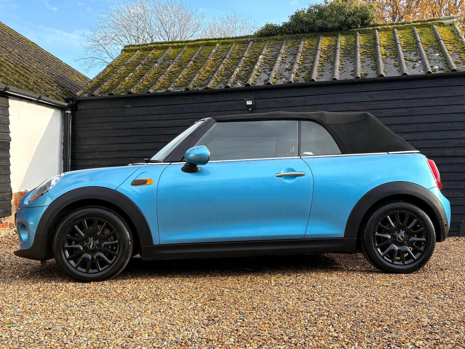 Used MINI Convertible 2017 for sale - 77045377: Photo 6