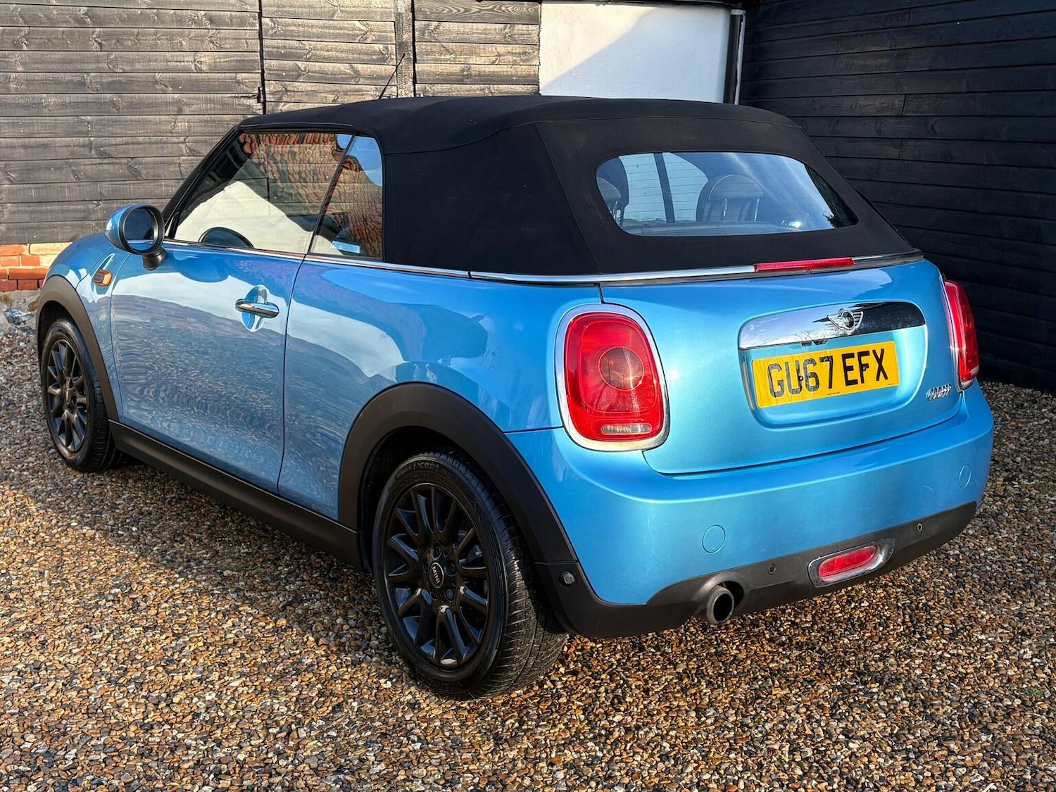 Used MINI Convertible 2017 for sale - 77045377: Photo 8