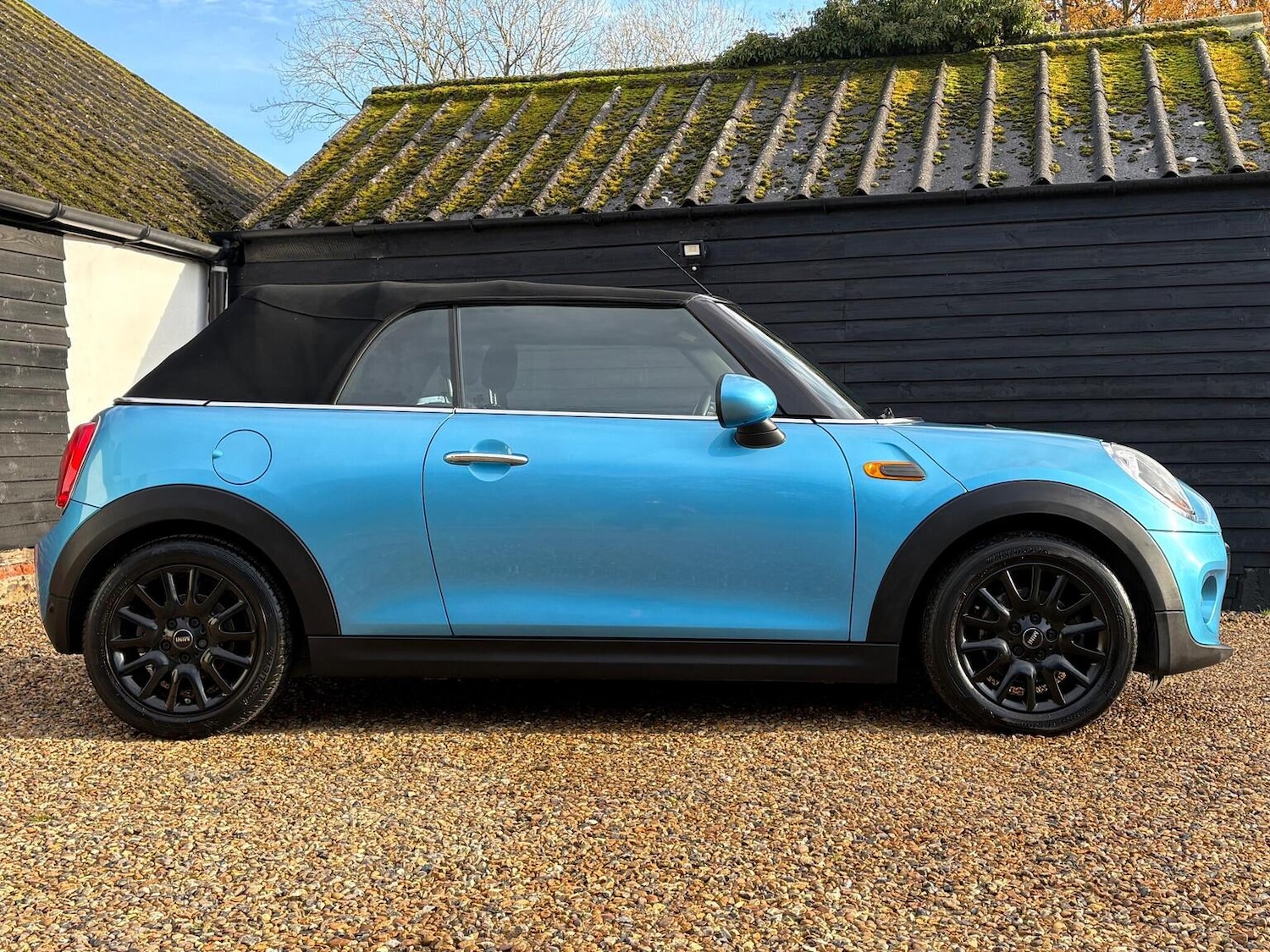 Used MINI Convertible 2017 for sale - 77045377: Photo 9