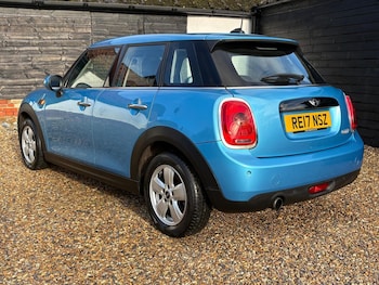 Used MINI Hatch 2017 for sale - 77423358: Photo