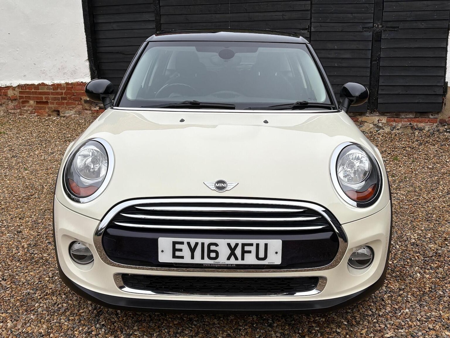 Used MINI Hatch 2016 for sale - 76974372: Photo 2