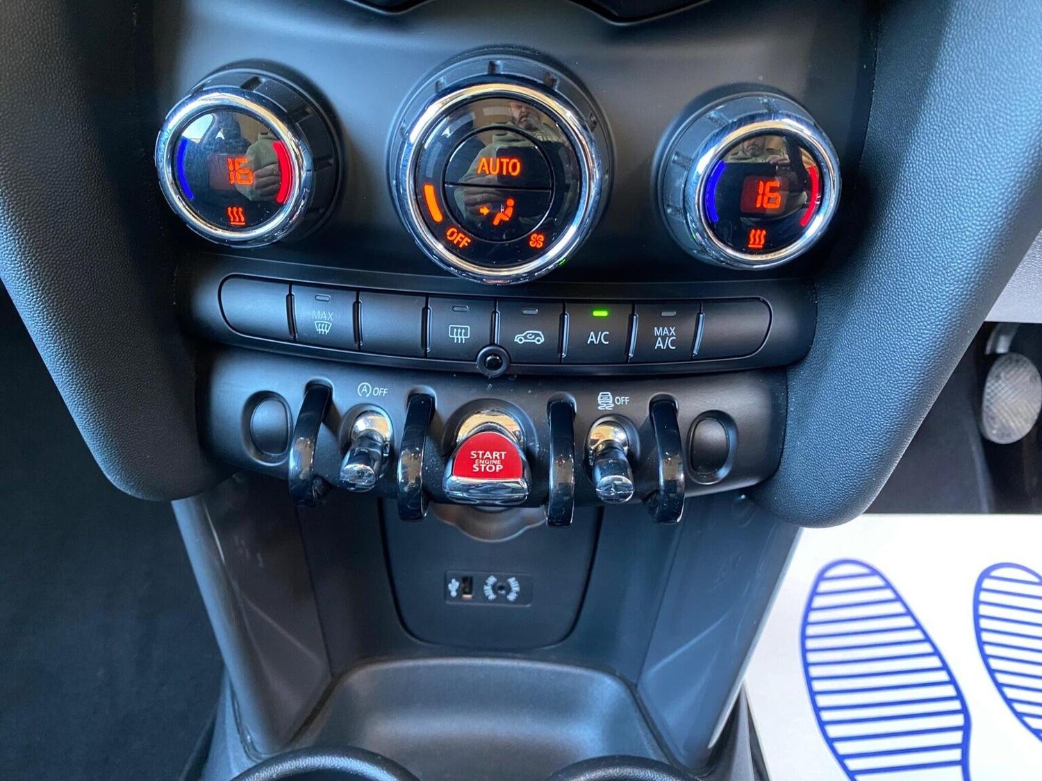 Used MINI Hatch 2017 for sale - 76744108: Photo 17