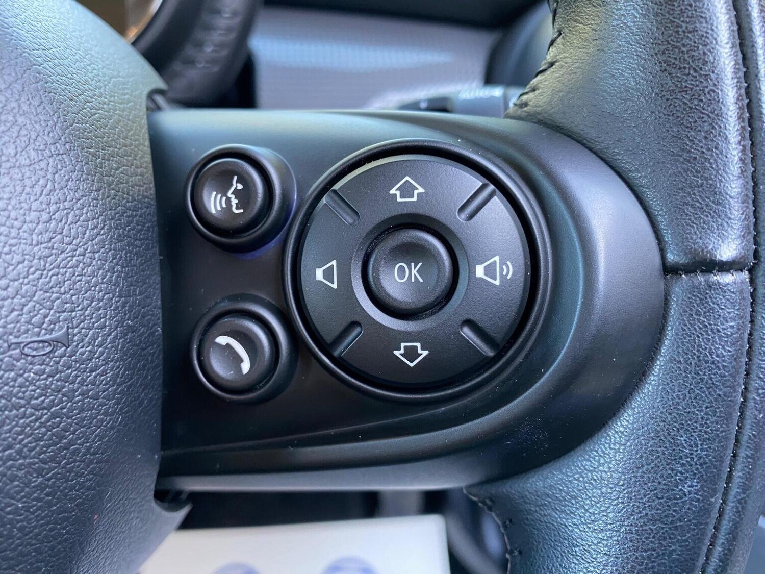 Used MINI Hatch 2017 for sale - 76744108: Photo 20