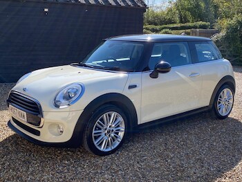 Used MINI Hatch 2017 for sale - 76744108: Photo