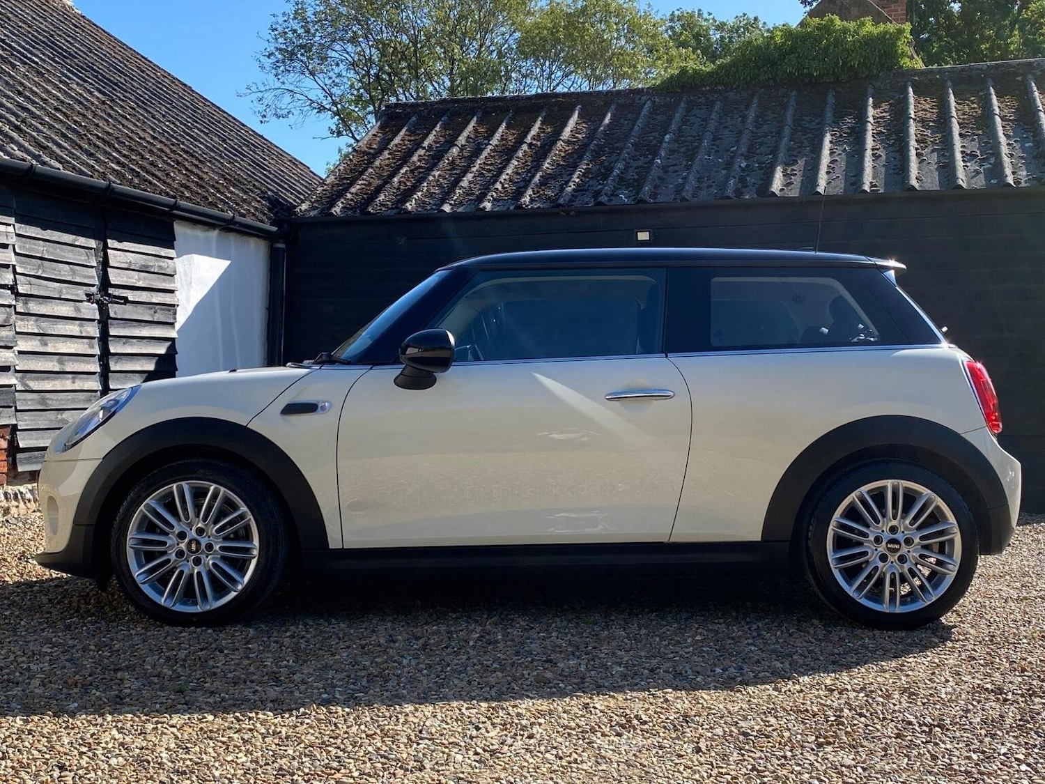 Used MINI Hatch 2017 for sale - 76744108: Photo 5