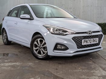 Used Hyundai i20 2020 for sale - 79711826: Photo