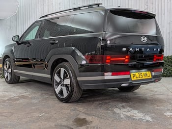 Used Hyundai Santa Fe 2025 for sale - 79808782: Photo