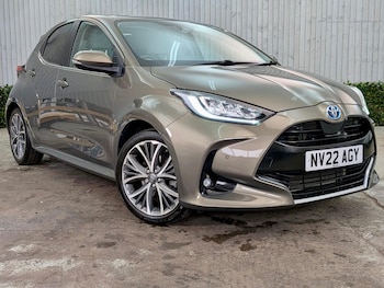 Used Toyota Yaris 2022 for sale - 79456663: Photo