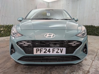 Used Hyundai i10 2024 for sale - 79456639: Photo