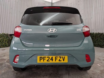 Used Hyundai i10 2024 for sale - 79456639: Photo