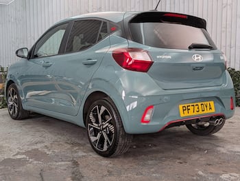 Used Hyundai i10 2023 for sale - 79698704: Photo