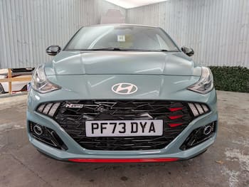 Used Hyundai i10 2023 for sale - 79698704: Photo