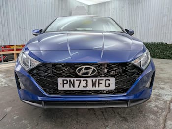 Used Hyundai i20 2023 for sale - 79644950: Photo
