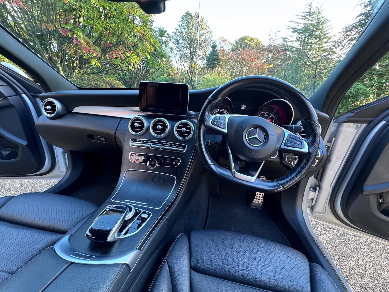 Used Mercedes-Benz C Class 2018 for sale - 76270602: Photo 19