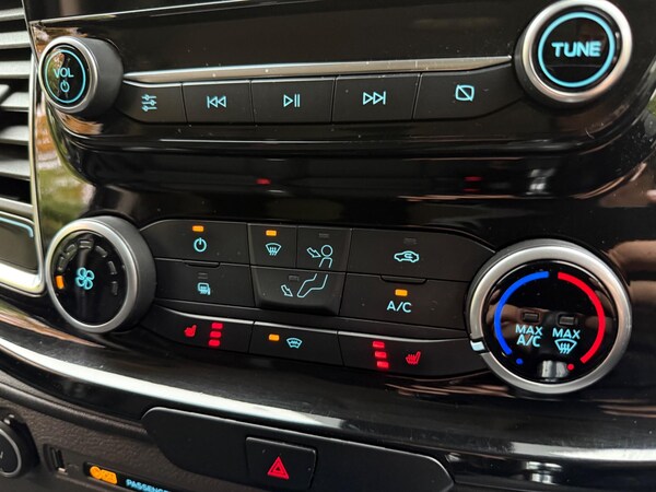 Used Ford Transit Custom 2020 for sale - 76214813: Photo 20