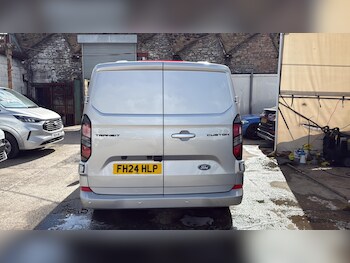 Used Ford Transit Custom 2024 for sale - 75719609: Photo