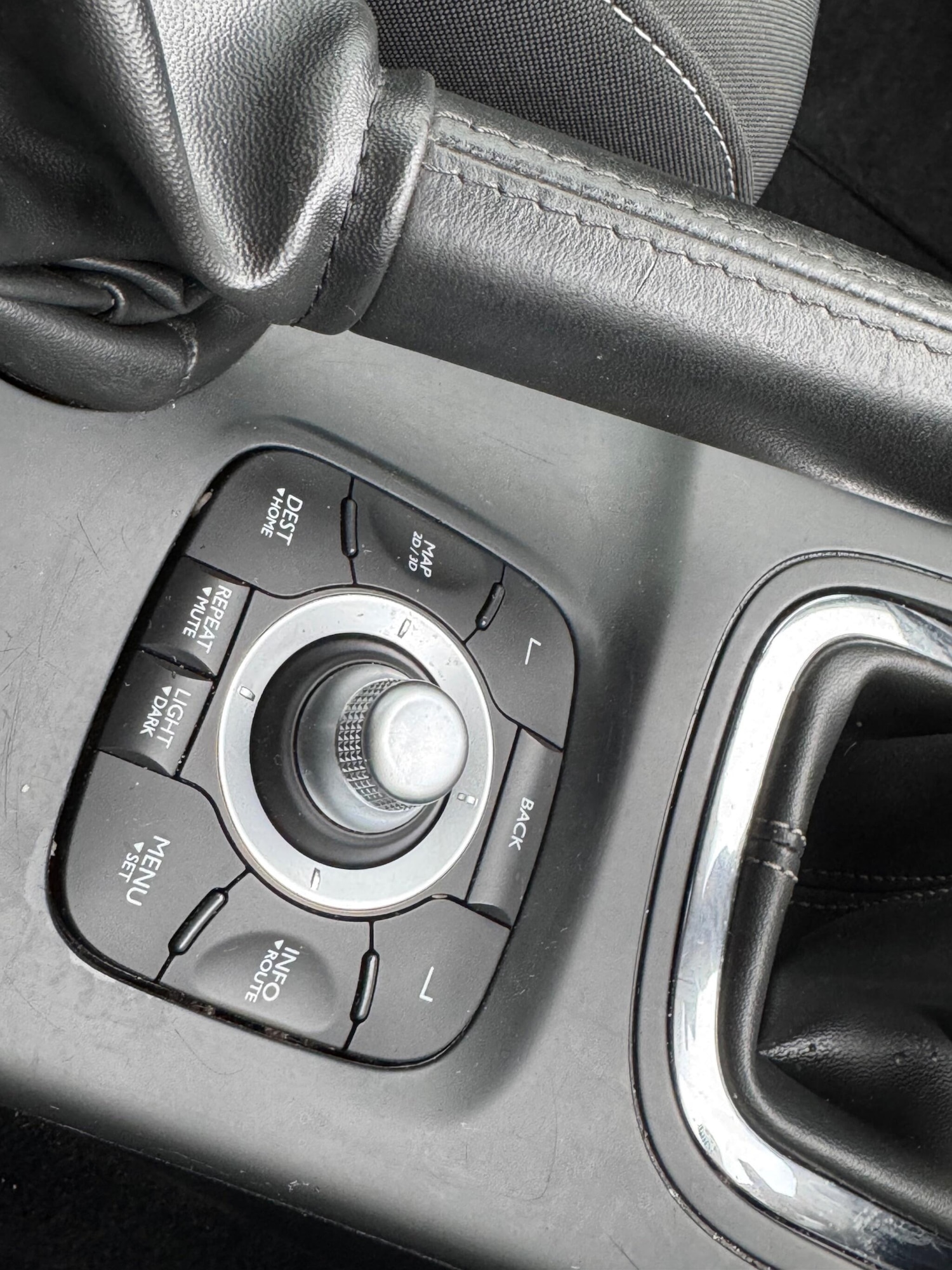 Used Renault Megane 2013 for sale - 77598559: Photo 15