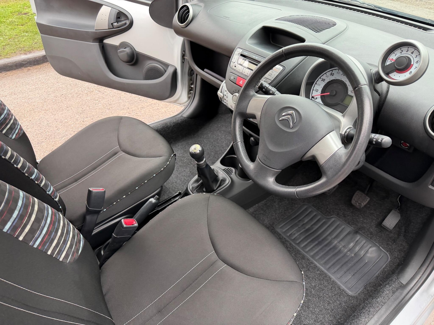 Used Citroen C1 2014 for sale - 77484922: Photo 2