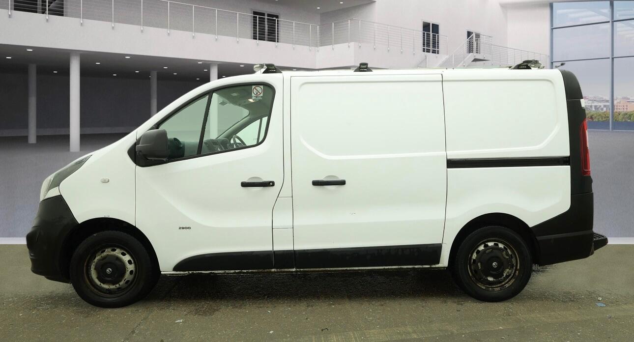 Used Vauxhall Vivaro 2016 for sale - 77457432: Photo 3