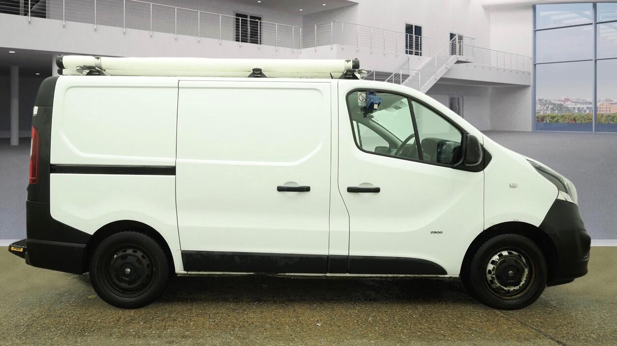 Used Vauxhall Vivaro 2016 for sale - 77457432: Photo 9