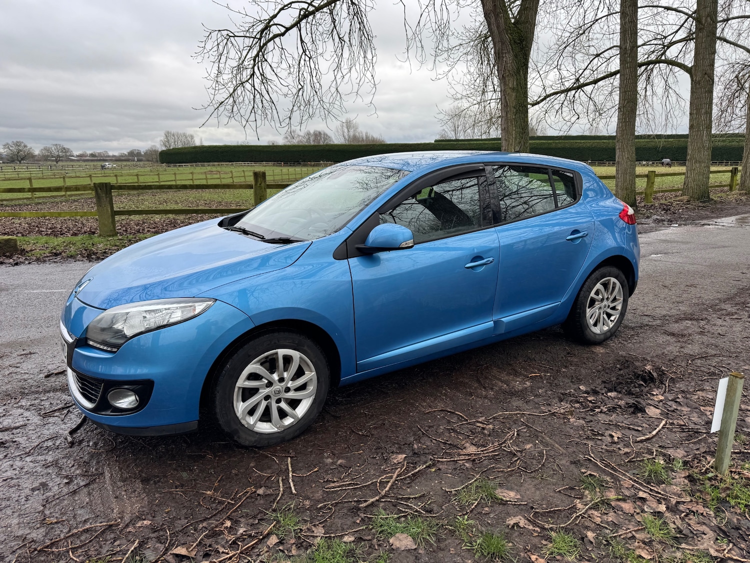 Used Renault Megane 2013 for sale - 77562621: Photo 3