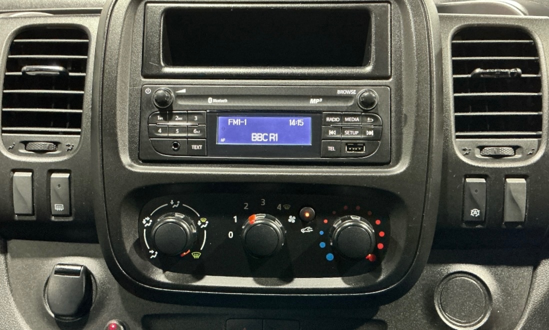 Used Vauxhall Vivaro 2014 for sale - 77620020: Photo 10