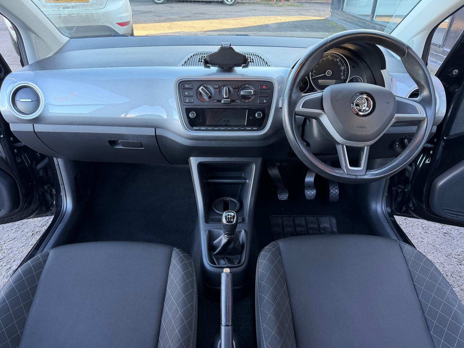 Used Skoda Citigo 2017 for sale - 77484920: Photo 6