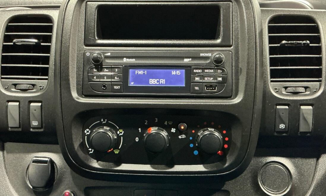 Used Vauxhall Vivaro 2014 for sale - 77457434: Photo 11