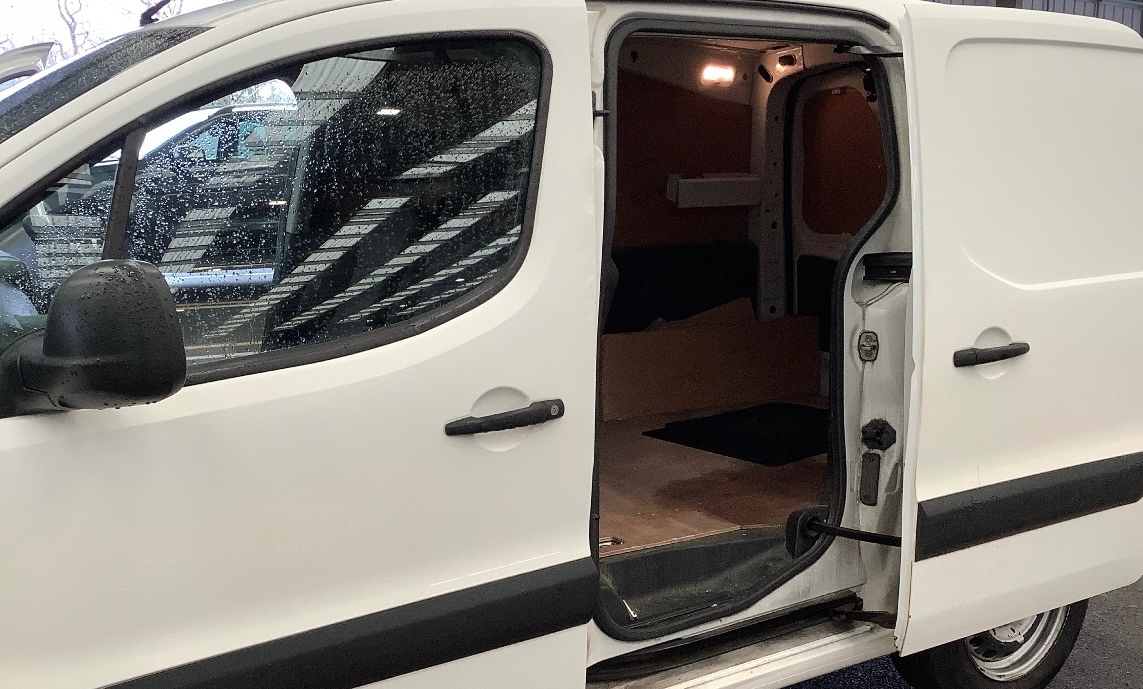 Used Citroen Berlingo 2017 for sale - 77742941: Photo 4