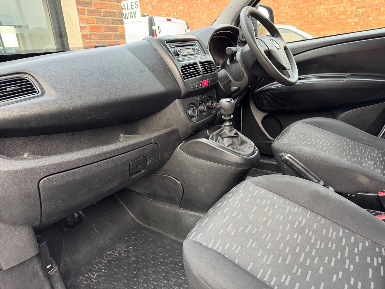 Used Vauxhall Combo for sale - 77587296: Photo 3