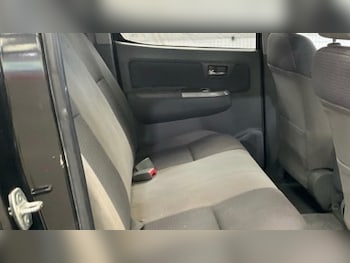 Used Toyota Hilux 2011 for sale - 78792556: Photo