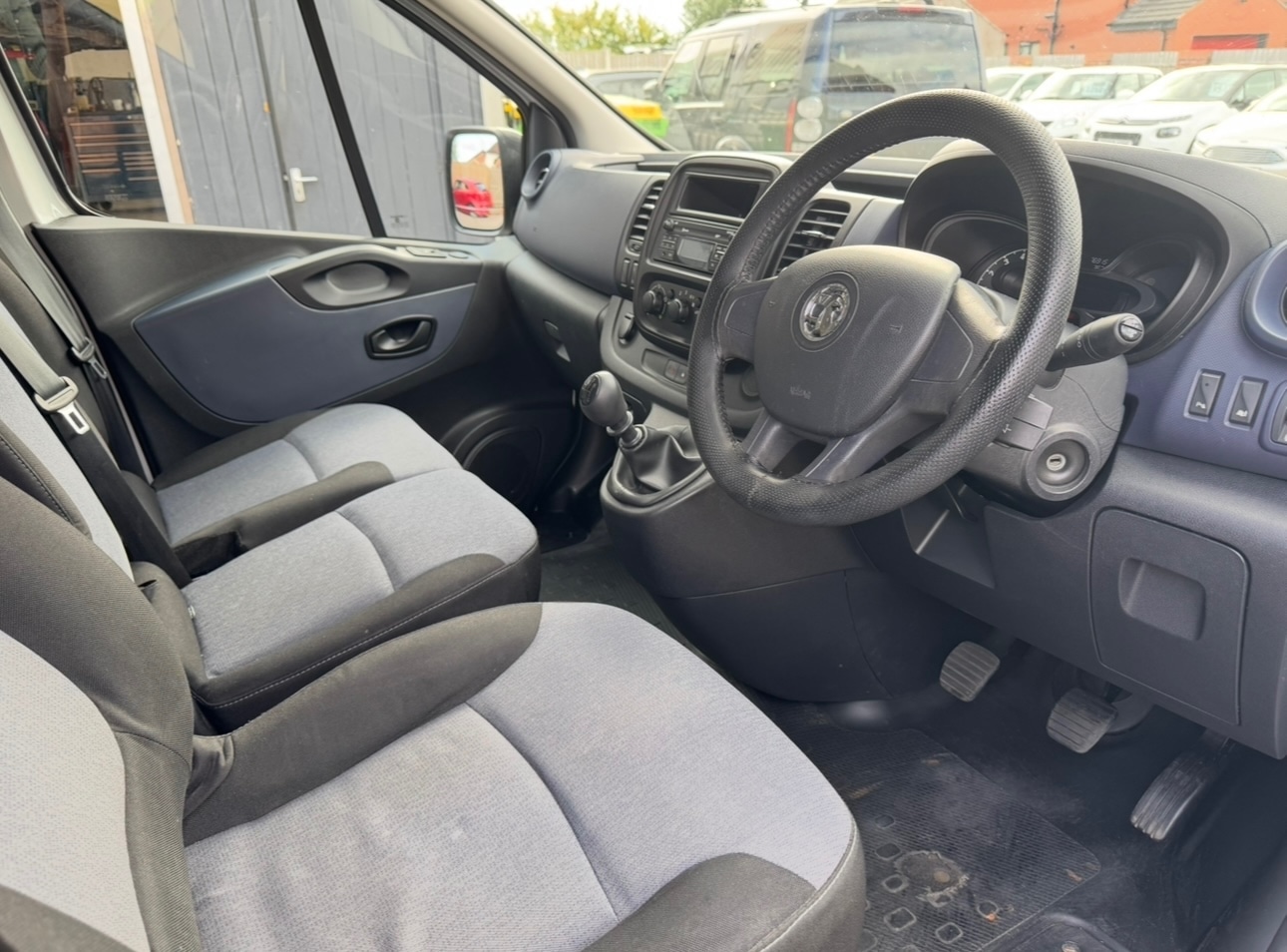 Used Vauxhall Vivaro 2016 for sale - 77614894: Photo 10