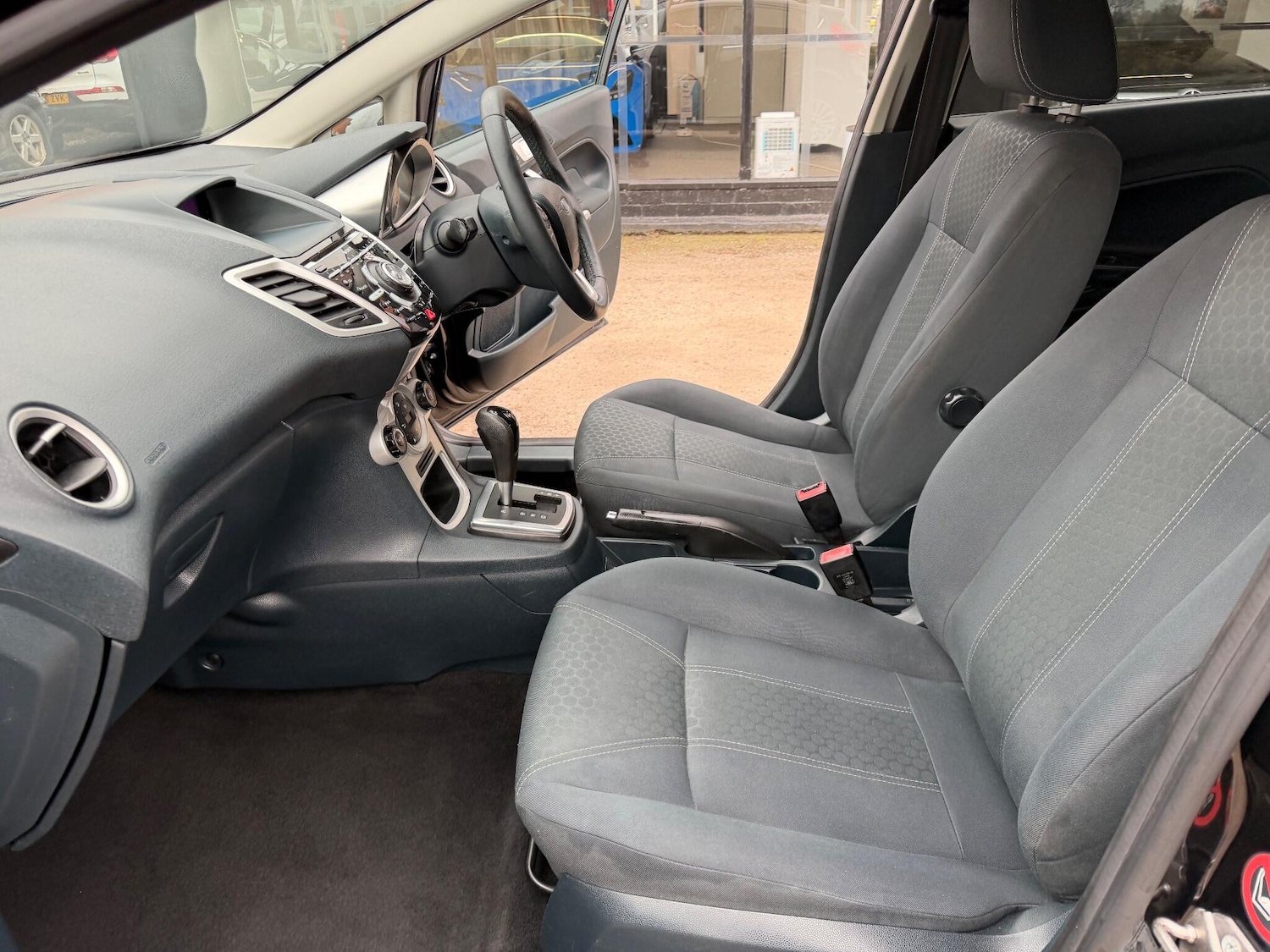 Used Ford Fiesta for sale - 77599108: Photo 4