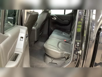 Used Nissan Navara 2013 for sale - 78967790: Photo