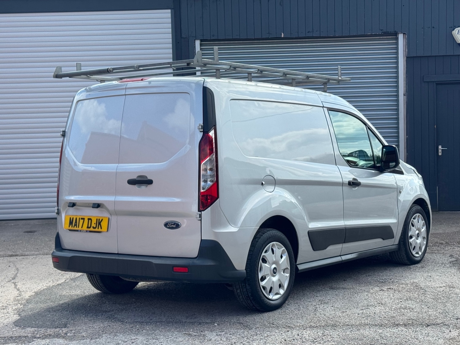 Used Ford Transit Connect 2017 for sale - 78098509: Photo 11