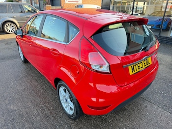Used Ford Fiesta 2013 for sale - 77480029: Photo
