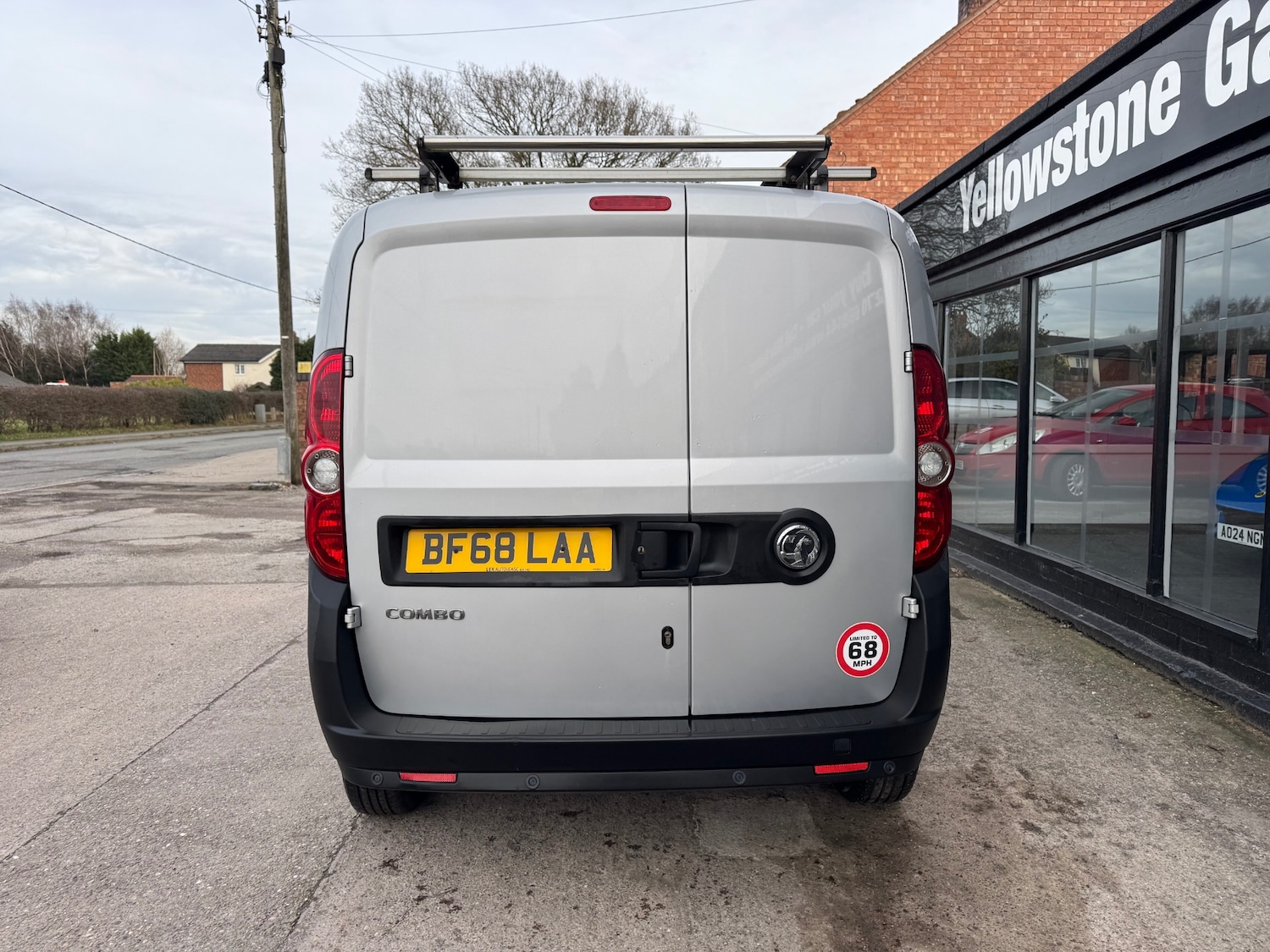 Used Vauxhall Combo 2018 for sale - 77614677: Photo 9