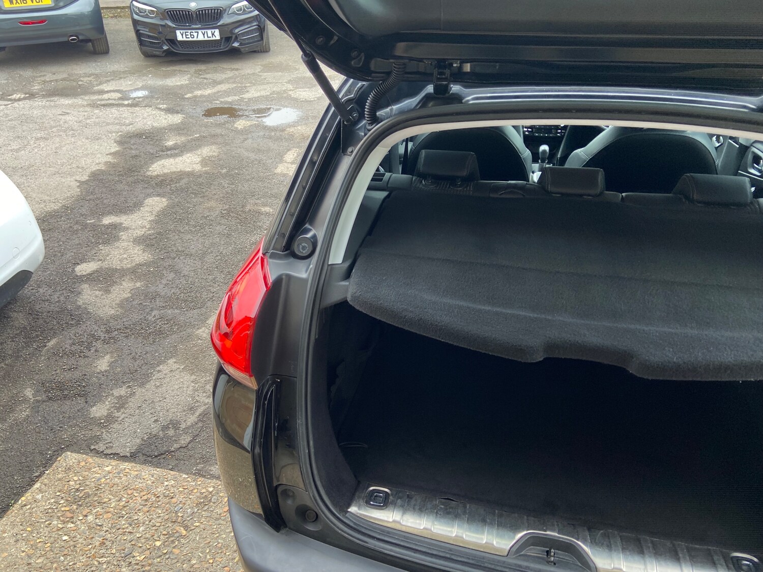 Used Peugeot 2008 2016 for sale - 77855823: Photo 22