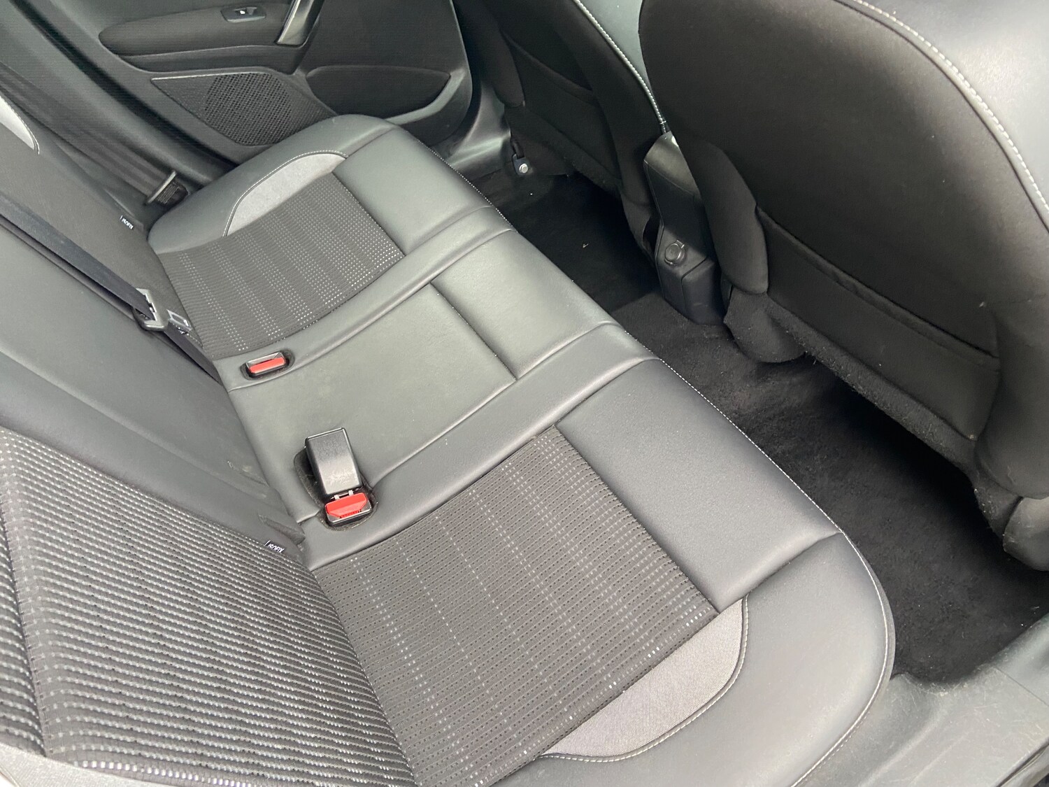 Used Peugeot 2008 2016 for sale - 77855823: Photo 26