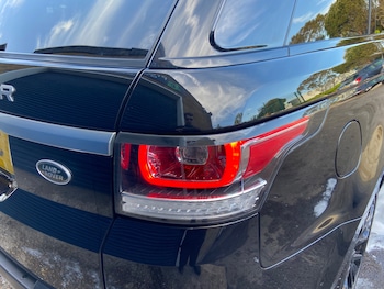 Used Land Rover Range Rover Sport 2017 for sale - 78650682: Photo