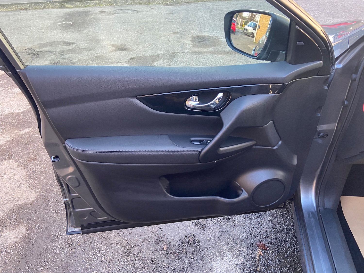 Used Nissan Qashqai 2015 for sale - 77050999: Photo 22