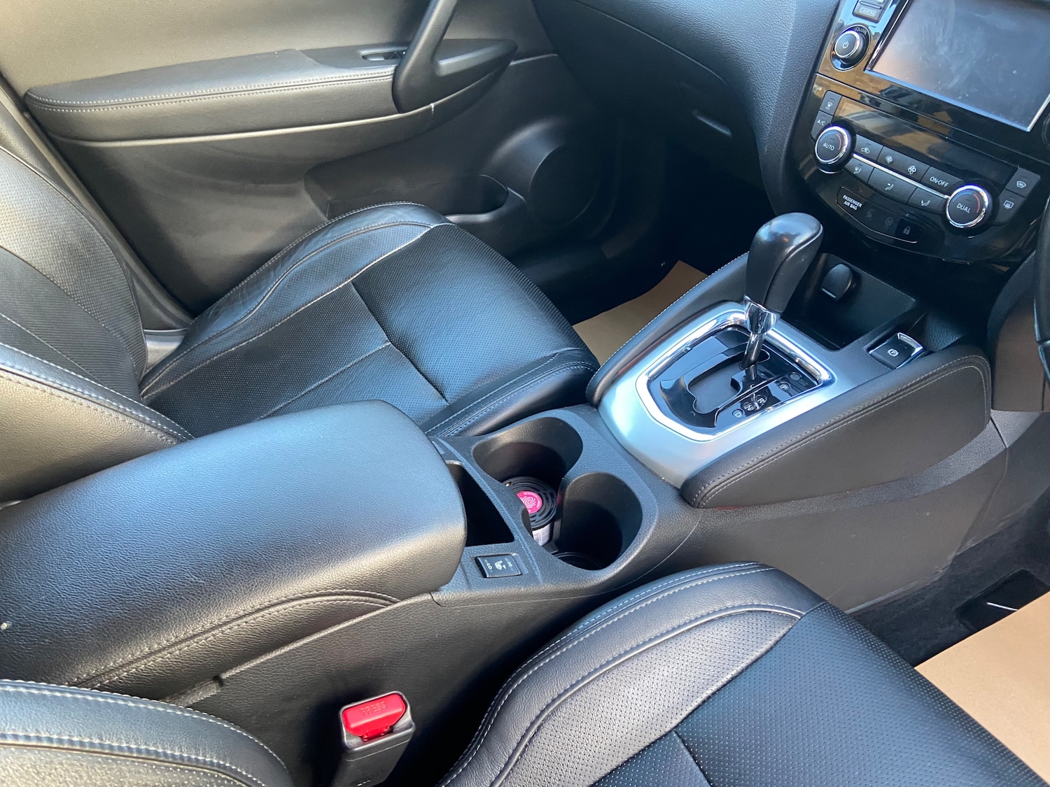 Used Nissan Qashqai 2015 for sale - 77050999: Photo 34